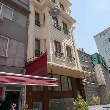 Sirkeci One דירה *